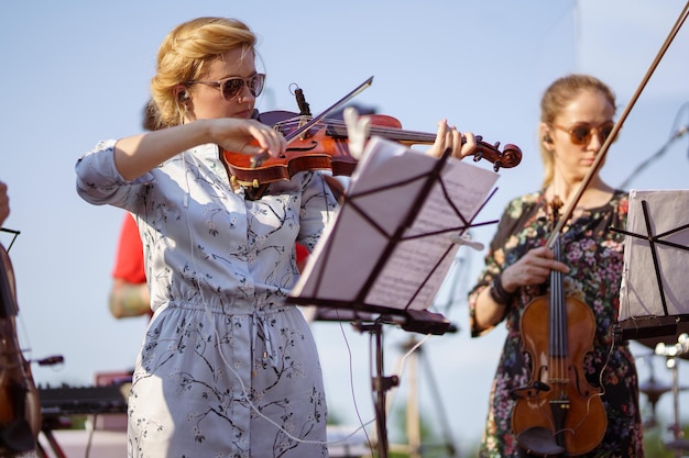 Jakie są festiwale muzyczne w Polsce i co je wyróżnia?